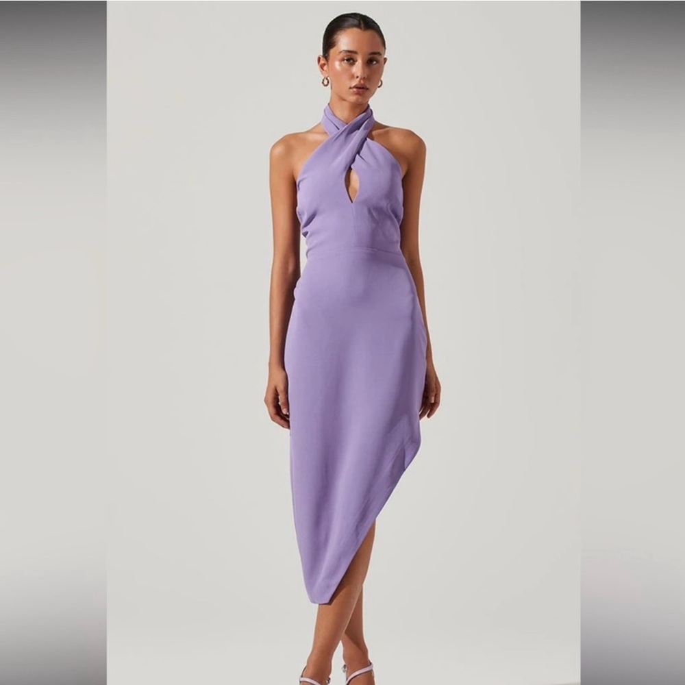 ASTR Women's Jodie Dress Lavender Purple Size
Medium Midi NEW
